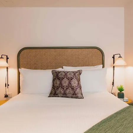 The Sarah By Urban Rest Hotel Sydney Exterior photo